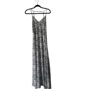 Hanalulu‎ Wahine Navy White Floral Maxi Dress Med Rayon Strappy Vacation